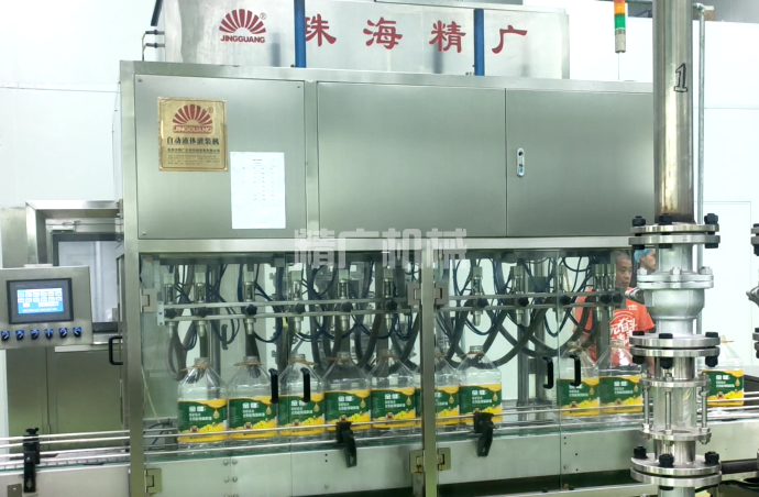 流量計式灌裝機(jī)和自流式灌裝機(jī)有什么區(qū)別